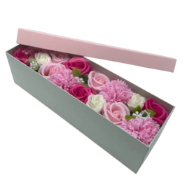 Zeepbloemen in doos langwerpig