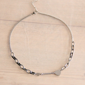 Bazou ketting met chain en hartjes