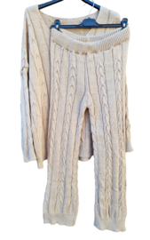 Gebreide set beige of grijs