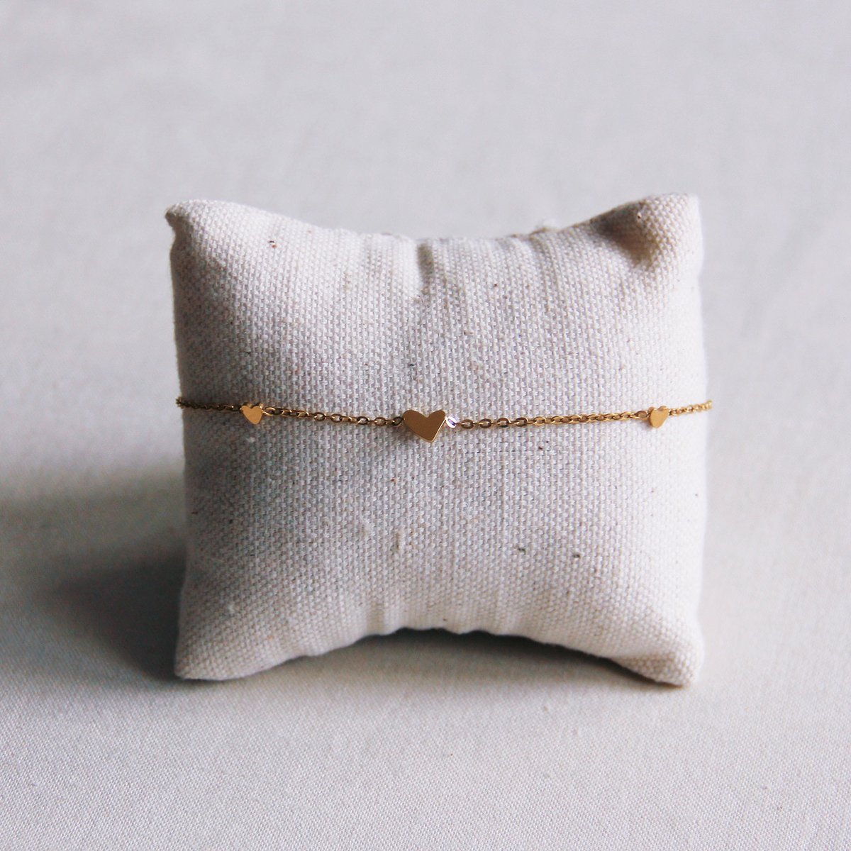 Armband Bazou drie hartjes