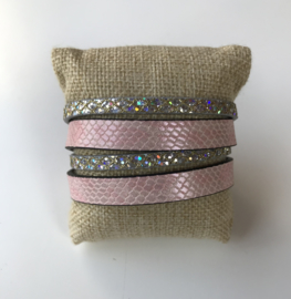 Armband roze  en glitter