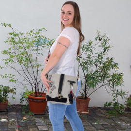 Sunsa Crossover Bag – vintage schoudertas met print
