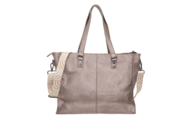 Veghel shopper brons – ruim en stijlvol