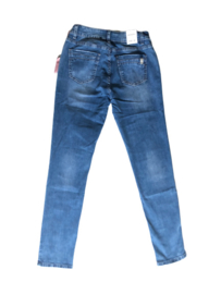 Monday jeans met sjaal