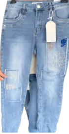 Karostar Jeans Straight Leg met Patches en Comfortabele Stretch