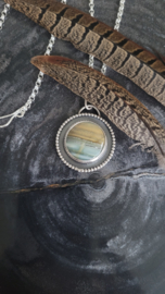 HANGER MET CHALCEDOON