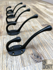 Rustikaler Kleiderhaken aus Gusseisen (S1) | Rustikal | Inklusive Schrauben