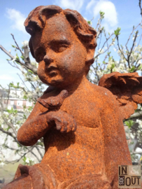 Angel with bird | Sitting | Cast iron |