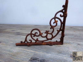 Cast iron shelf support | Classic | Baroque | M |