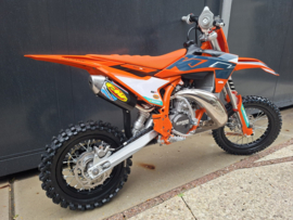 KTM SX 50 AUTOMAAT FACTORY EDITION BOUWJAAR 2026 SLECHTS 6 UUR !!! GERESERVEERD