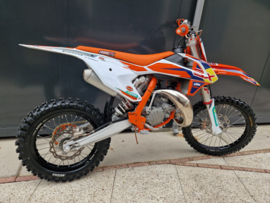 KTM SX 85 GROTE WIELEN 19/16 FACTORY EDITION BOUWJAAR 2023 TOPCONDITIE EN ZEER NETTE STAAT .