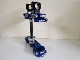 KTM SX 85 / HUSQVARNA TC 85 / GASGAS MC 85 COMPLEET X-TRIG ROCS KROONSTUK BLAUW 28 mm  ALLE BOUWJAREN T/M 2024 GEBRUIKT