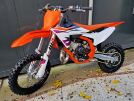 KTM SX 65 BOUWJAAR 2024 SLECHTS 23,6 UUR COMPLEET NIEUWSTAAT !! VERKOCHT