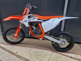 KTM SX 85 BOUWJAAR 2023 KLEINE WIELEN 17/14 GEHEEL ORIGINEEL SUPER NETTE STAAT !! VERKOCHT