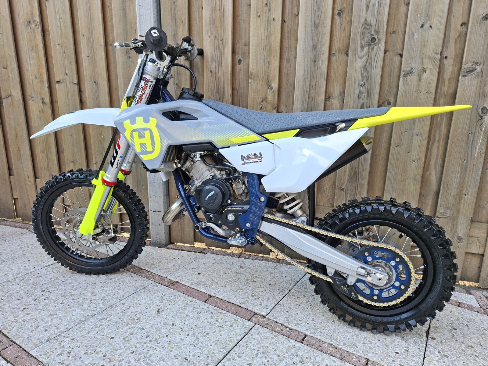 HUSQVARNA TC 65 NIEUW MODEL BOUWJAAR 2024 GEHEEL ORIGINEEL 56,7 UUR