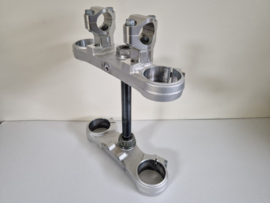 KTM SX 85 / HUSQVARNA TC 85 / GASGAS MC 85 COMPLEET ORIGINEEL KROONSTUK 28 mm  ALLE BOUWJAREN T/M 2024 GEBRUIKT