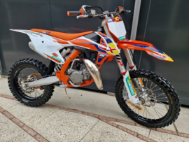 KTM SX 85 GROTE WIELEN 19/16 FACTORY EDITION BOUWJAAR 2023 TOPCONDITIE EN ZEER NETTE STAAT .