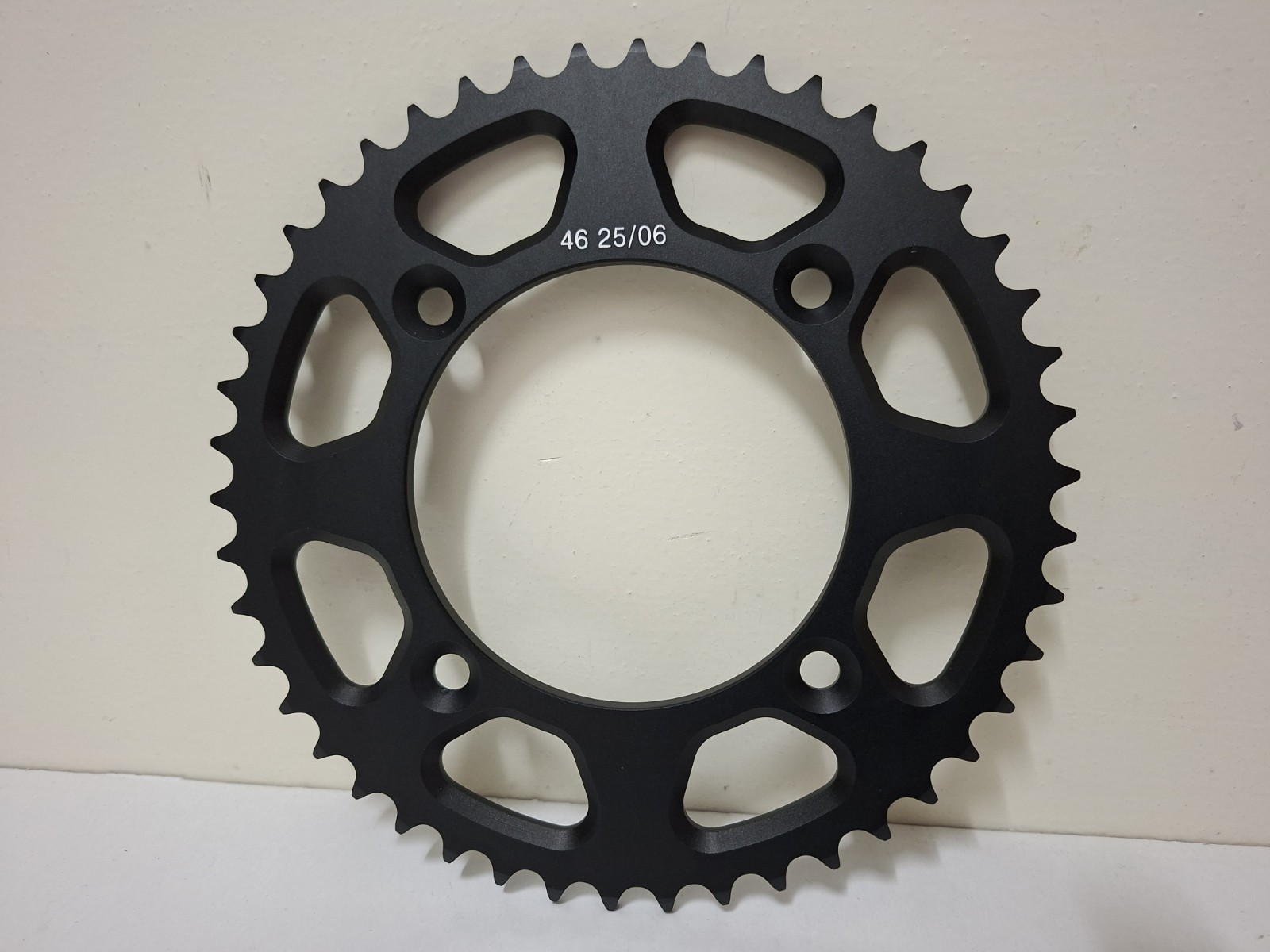 KTM SX 65 / HUSQVARNA TC 65 / GASGAS MC 65 ORIGINEEL ACHTERTANDWIEL  46 TANDS 2025-2026