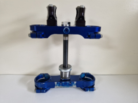 KTM SX 85 / HUSQVARNA TC 85 / GASGAS MC 85 COMPLEET X-TRIG ROCS KROONSTUK BLAUW 28 mm  ALLE BOUWJAREN T/M 2024 GEBRUIKT