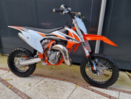 KTM SX 65 BOUWJAAR 2021 SLECHTS 42 UUR GEHEEL ORIGINEEL BETER EN MOOIER NIET TE VINDEN !!VERKOCHT