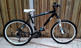 KTM KNOXVILLE MTB 26 INCH COMPLEET NIEUWSTAAT
