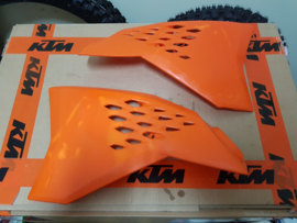 KTM SX 65 SET ORANJE RADIATEURKAPPEN 2009 - 2015 GEBRUIKT