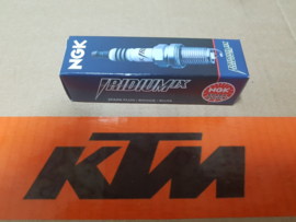 KTM SX 85 / HUSQVARNA TC 85 / GASGAS MC 85 BOUGIE NGK BR9ECMIX