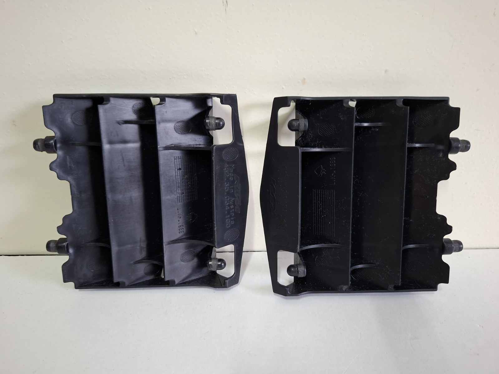KTM SX 50 / HUSQVARNA TC 50 / GASGAS MC 50 SET RADIATEUR GRILLEN 2012 - 2023 GEBRUIKT