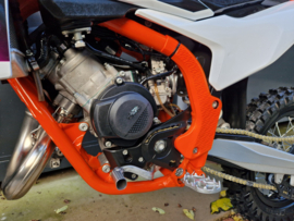 KTM SX 65 BOUWJAAR 2024 SLECHTS 23,6 UUR COMPLEET NIEUWSTAAT !! VERKOCHT