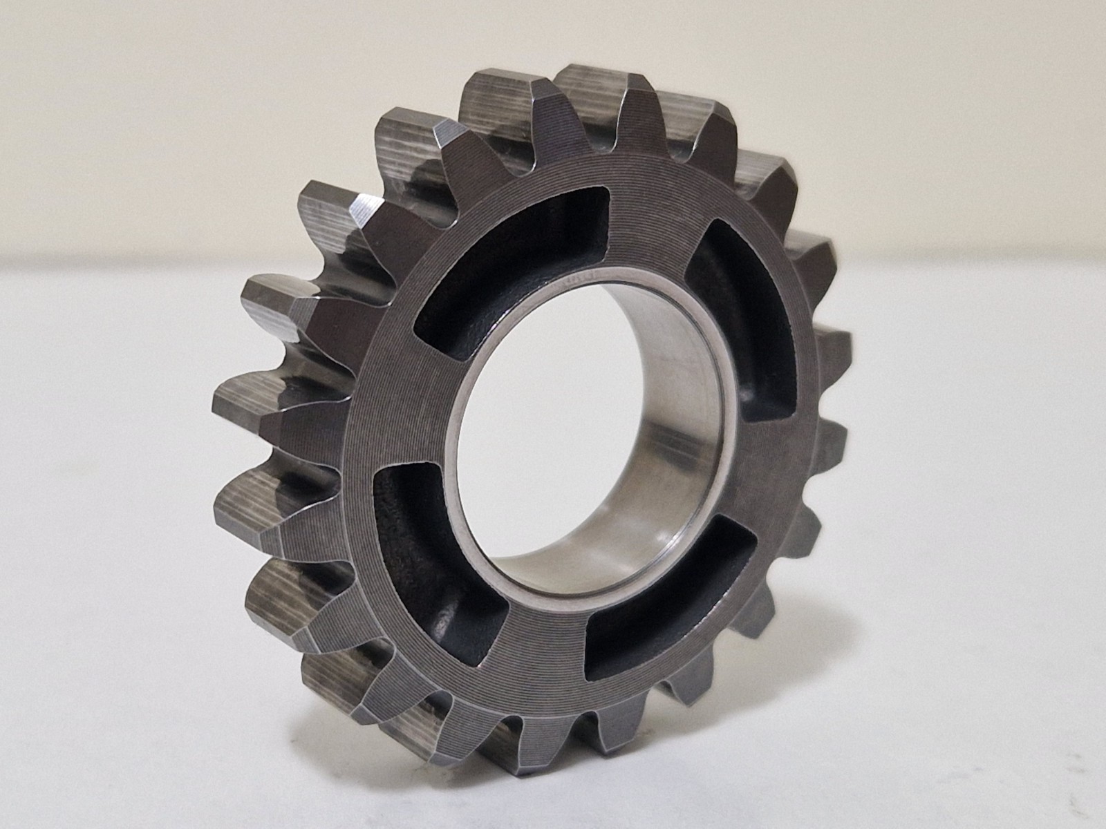 KTM SX 85 / HUSQVARNA TC 85 / GASGAS MC 85 IDLER GEAR 6TH. 2018-2025 GEBRUIKT