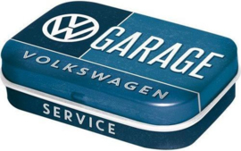 VW Garage.  Mintboxje 4 x 6 x 1,6 cm.