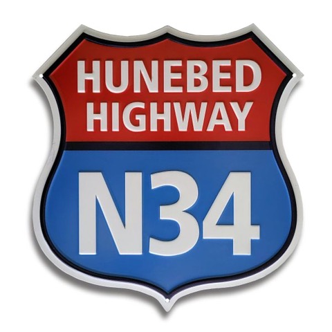 Hunebed Highway N34   Metalenwandbord in reliëf 30 cm x 32 cm.