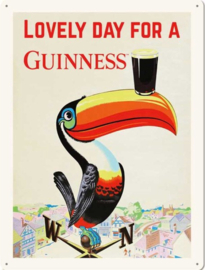 Lovely Day For Guinness Toekan. Metalen wandbord in reliëf 30 x 40 cm.