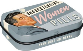 Understanding Women Pills.  Mint boxje 4 x 6 x 1,6 cm.