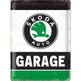 Skoda Garage Green.   Metalen wandbord in reliëf 30 x 40 cm .