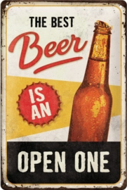 The Best Beer is an Open One. Metalen wandbord in reliëf 20 x 30 cm.