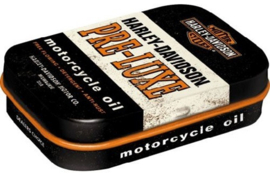 Harley Davidson Motorcycle Oil.  Mint boxje 4 x 6 x 1,6 cm.