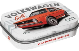 VW Golf GTI 1976.  Mint boxje 4 x 6 x 1,6 cm.