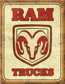 RAM Trucks Metalen wandbord 31,5 x 40,5 cm.