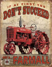 Farmall - Succeed Metalen wandbord 31,5 x 40,5 cm.