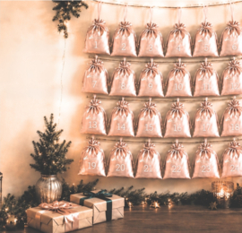 Adessa-Adventskalender 2026, met 24 producten