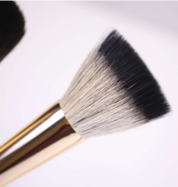 Adessa Make-up Powder Brush Visagist