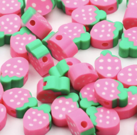 Polymer Clay beads Erdbeer (50 pcs)