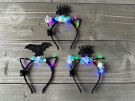 DIY diadeem 'Spider/Bat' met LED-lichtjes en bloemen (set 10 stuks)