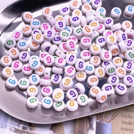 Alphabet Beads round - Letters los A t/m L  ( 100 stuks )