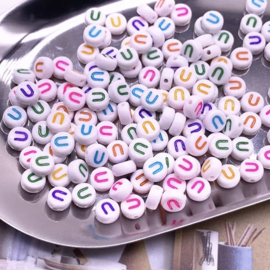 Alphabet Beads round - Letters los M t/m V  (100 stuks)