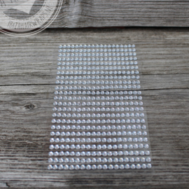 Body / Nail diamonds 4mm