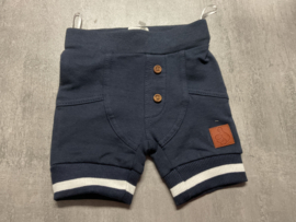 Dirkje navy korte broek