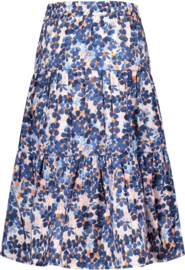 B.Nosy rok Floral 5730