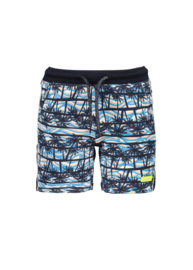 B.Nosy short on the beach 8640